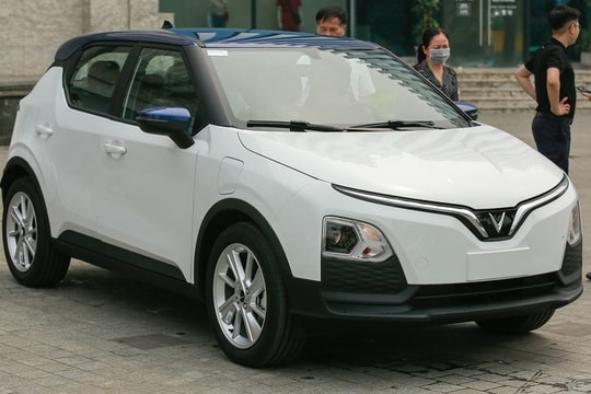 VinFast VF 5 trong mắt người dùng: Ưu - nhược so với xe xăng truyền thống