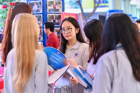 Điểm chuẩn Học viện Ngoại giao theo điểm thi tốt nghiệp THPT