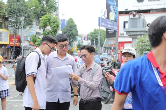 Hơn 43% bài thi Ngữ văn của 1 tỉnh thay đổi điểm sau phúc khảo