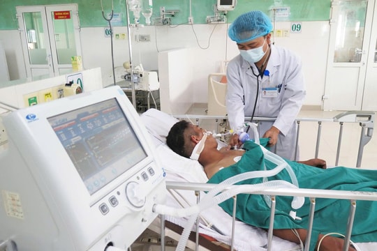 Quảng Ngãi: Người đàn ông ngộ độc Botulinum do ăn cá muối chua