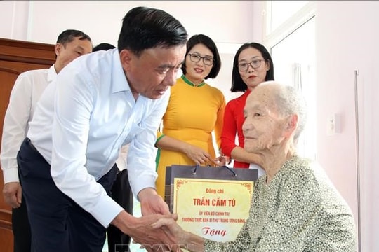 Đời đời ghi nhớ công ơn, sự hy sinh của các anh hùng liệt sĩ, thương binh, bệnh binh