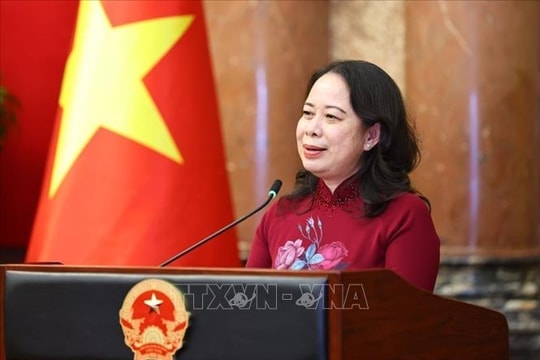 Phó Chủ tịch nước đề nghị các trí thức trẻ hiến kế cho “bài toán” hạ tầng, công nghệ