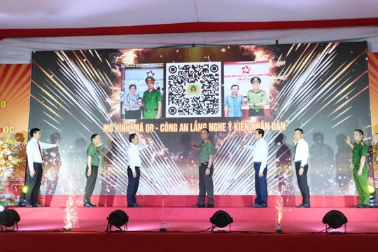 Thứ trưởng Bộ Công an dự Ngày hội Toàn dân bảo vệ ANTQ tại Hà Tĩnh