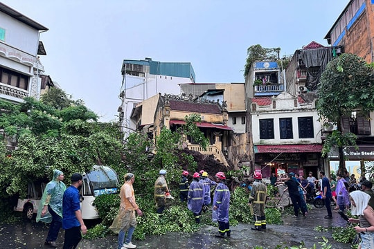 Dự báo thời tiết ngày 22/7: Bão đổ bộ, cảnh báo mưa rất lớn, gió giật mạnh