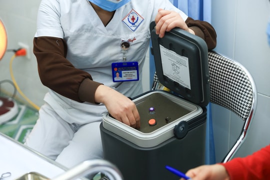 Vì sao sốt xuất huyết gây chảy máu khó cầm?