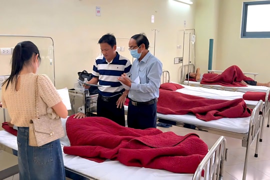 Bữa giỗ định mệnh ở Huế: Cụ bà 84 tuổi nguy kịch, 20 người khác cấp cứu sau khi ăn