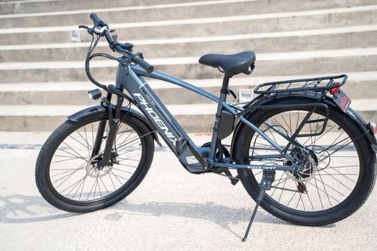 Phương tiện '2 trong 1' chạy 200 km mỗi lần sạc: Giải pháp di chuyển mới khi Hà Nội cấm xe xăng