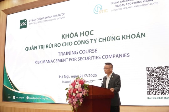 VN-Index lên cao nhất 3 năm, chuyên gia cảnh báo: Quản trị rủi ro là 'tuyến phòng thủ sống còn'