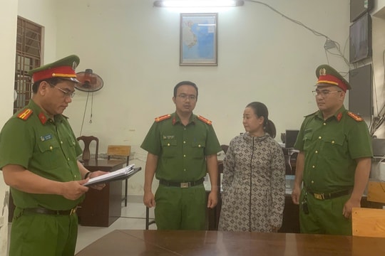 Nhận 'chạy sổ đỏ' chiếm đoạt hàng trăm triệu đồng của nạn nhân