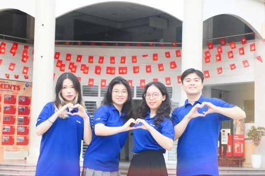 Đề tiếng Anh khó khiến điểm sàn Đại học Ngoại ngữ giảm sâu chưa từng có, nhiều ngành tụt tới 5 điểm