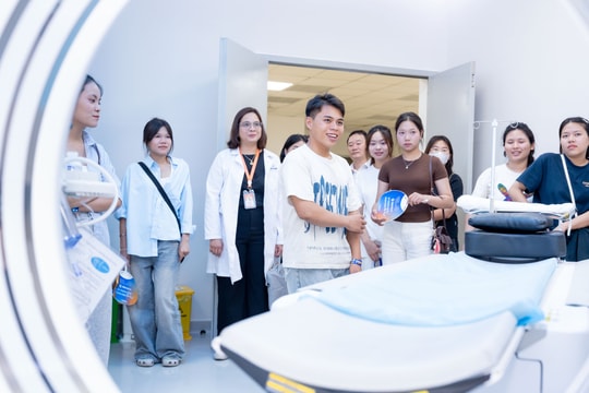 Điểm sàn khối sức khoẻ trường tư ngành Y khoa