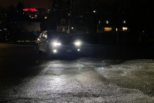 Vì sao nhiều hãng xe đang loại bỏ đèn sương mù ô tô?