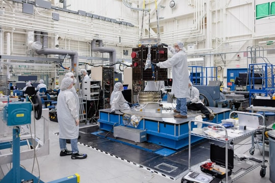 SpaceX chuẩn bị phóng cặp vệ tinh của NASA giúp dự báo bão Mặt trời