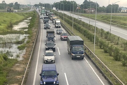 Mở rộng mặt đường để khai thác đồng bộ cao tốc Hà Nội - Thái Nguyên