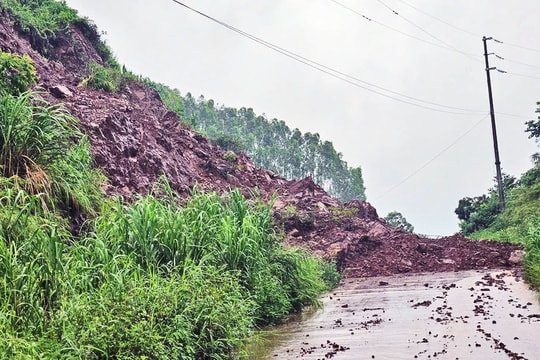 Bắc Ninh công bố tình huống khẩn cấp và lệnh xây dựng công trình khẩn cấp sửa chữa khắc phục hậu quả thiên tai