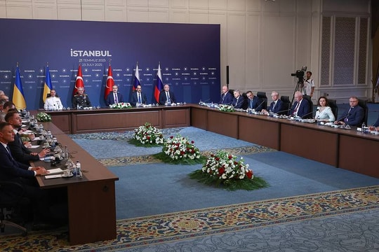 Vòng đàm phán thứ ba giữa Nga và Ukraine kết thúc sau 40 phút, không có tiến triển về lệnh ngừng bắn