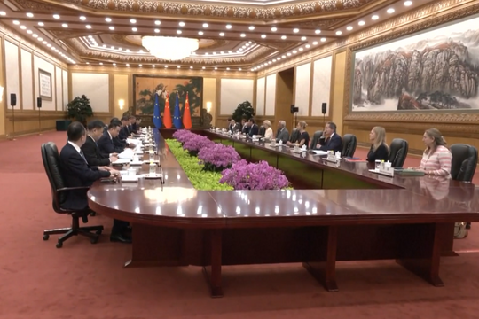 Chủ tịch Trung Quốc tiếp các lãnh đạo Liên minh châu Âu tại hội nghị đánh dấu 50 năm quan hệ