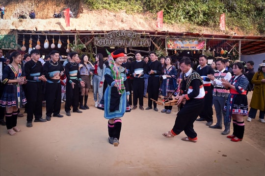 Đến Lai Châu 'đạp núi, chơi đồi'