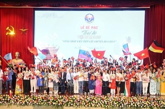 Thanh niên kiều bào giữ gìn bản sắc, góp sức xây dựng đất nước