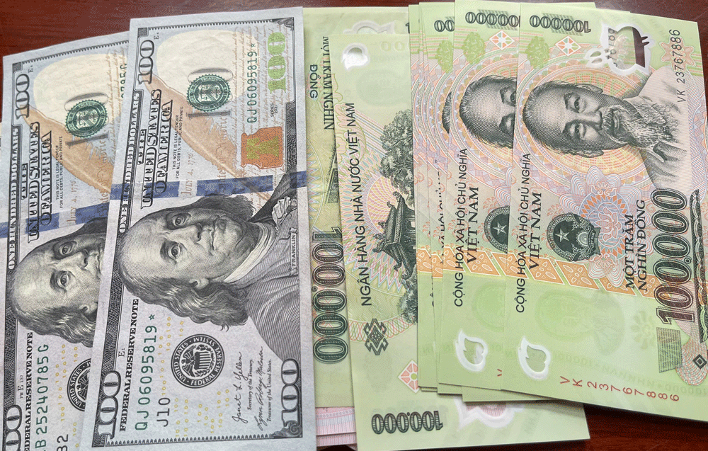 Tỷ giá USD hôm nay 25/7: Đồng bạc xanh tăng tốc trở lại, thị trường trong nước biến động trái chiều