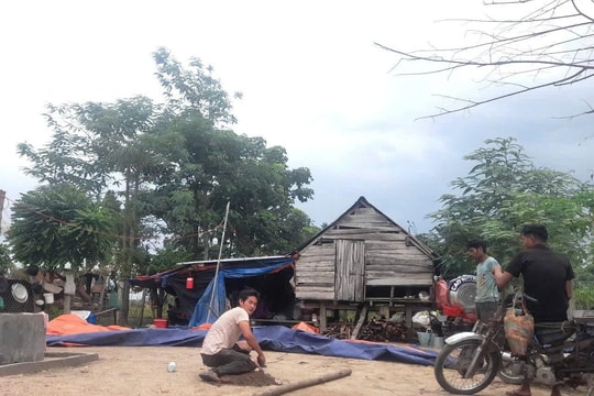 Gia Lai: Hai học sinh bị đuối nước trong lúc tắm ao, một em tử vong