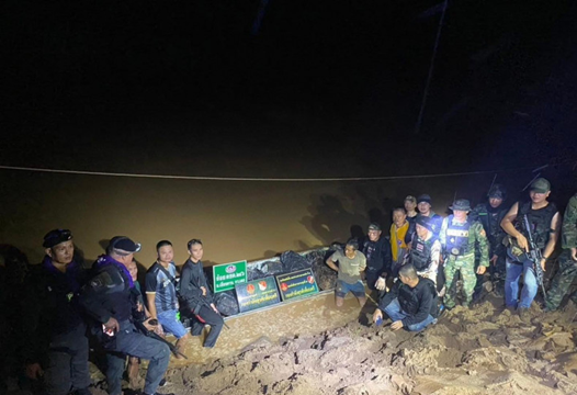 Lợi dụng căng thẳng Thái Lan - Campuchia để buôn 5 triệu viên ma túy