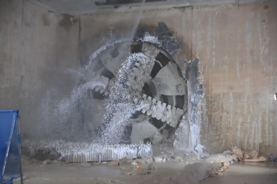 Máy đào hầm metro Nhổn - Ga Hà Nội 'thần tốc' cán mốc ga ngầm S11 - Văn Miếu