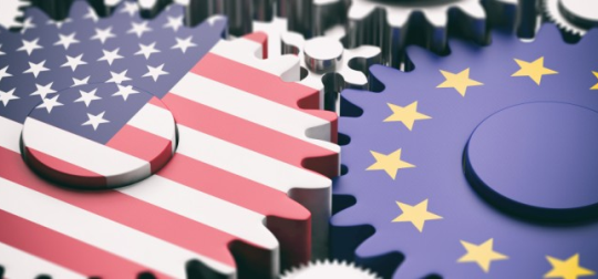 Giá dầu tăng khi Mỹ và EU đạt thỏa thuận thuế lịch sử