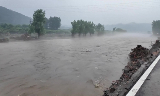 Mưa lũ ở thủ đô của Trung Quốc: 4 người chết, hàng nghìn người sơ tán