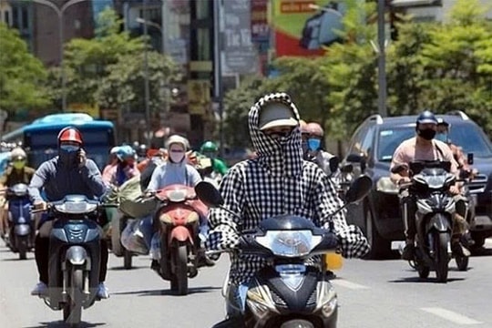 Miền Bắc nắng nóng tăng mạnh, vẫn có thể mưa rào