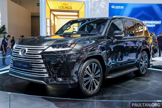 Lexus LX 700h giá quy đổi 5,42 tỷ đồng có thể sớm về Việt Nam