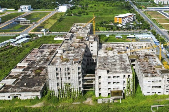 Bệnh viện Ung bướu nghìn tỉ ở Cần Thơ 'đắp chiếu' 7 năm: Dừng vay ODA Hungary, chờ vốn Trung ương và thanh tra toàn diện