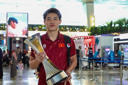 Điểm tin thể thao 30/7: Chào đón U23 Việt Nam mang cúp vàng về nước, Gyokeres phá kỷ lục bán áo đấu Arsenal