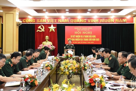 Quân đội đẩy mạnh 'xây' và 'chống': Lan tỏa thông tin tích cực, kiên quyết phản bác quan điểm sai trái