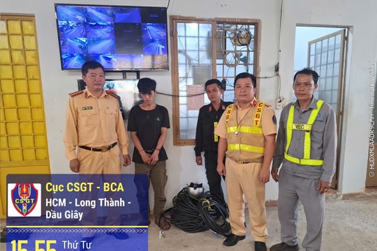 Kéo trộm dây điện, thanh niên dương tính ma túy bị bắt gần cao tốc