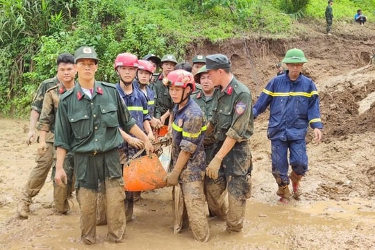 Điện Biên: Tìm thấy thi thể 2 anh em bị vùi lấp sau trận mưa lũ