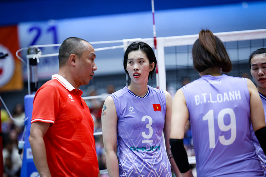 Đội tuyển bóng chuyền nữ Việt Nam hụt chức vô địch SEA V.League 2025