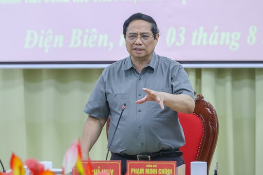 Thủ tướng Phạm Minh Chính: Xây dựng lại ngay 80 căn nhà bị thiệt hại hoàn toàn do mưa lũ, sạt lở đất tại Điện Biên