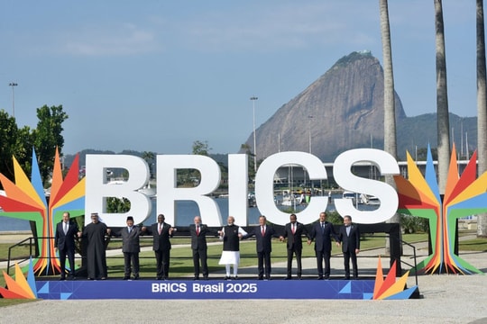 BRICS phản ứng cứng rắn trước chính sách leo thang thuế quan của Mỹ