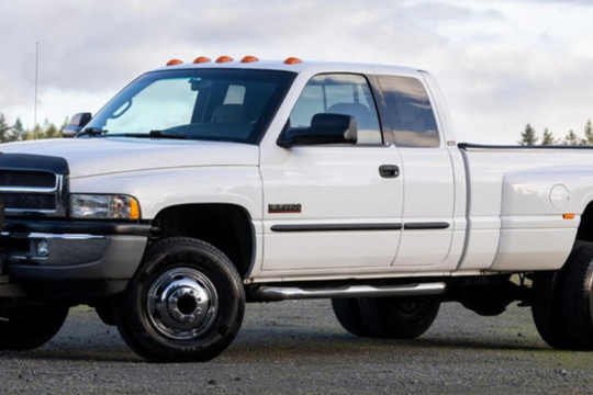 Xe diesel kéo khỏe hơn xe xăng: lý do nằm ở đâu?