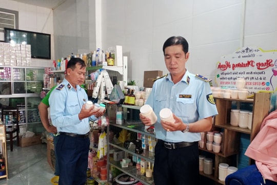 Loại mỹ phẩm nào đang được Bộ Y tế chỉ đạo kiểm tra, xử lý trên toàn quốc?