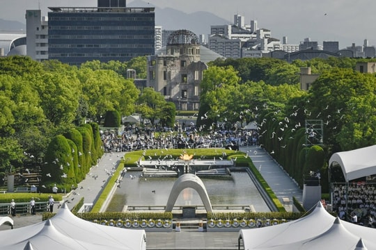 Hiroshima tưởng niệm 80 năm vụ ném bom nguyên tử và cảnh báo nguy cơ hạt nhân