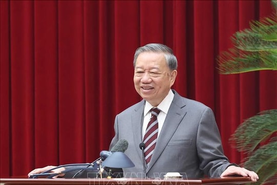 Tổng Bí thư Tô Lâm: Sự chính trực và sáng tạo của trí thức là tấm khiên bảo vệ xã hội trước thời đại thật – giả lẫn lộn