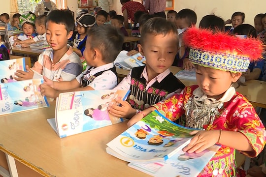 Học sinh tỉnh miền núi sẽ học 2 buổi/ngày, làm quen AI từ tiểu học