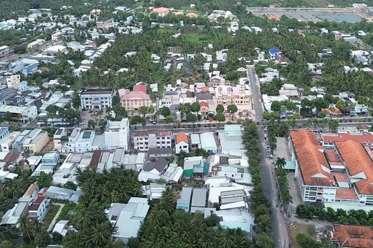 Vĩnh Long: Hàng loạt sai phạm trong quy trình đấu giá quyền sử dụng đất tại xã Thanh Đức