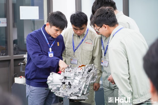 Thẩm tra 3 dự án Luật thuộc lĩnh vực giáo dục