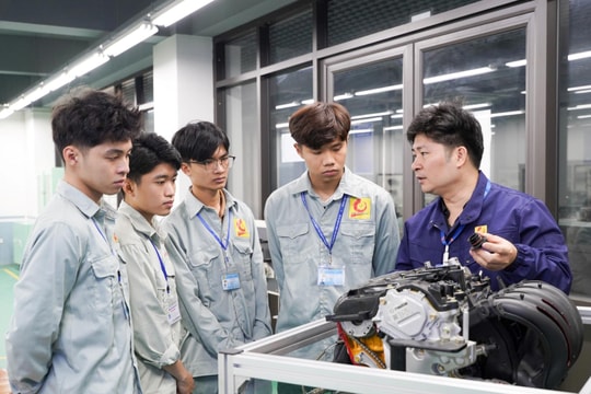 2 ngành dự đoán điểm chuẩn cao nhất trường Đại học Công nghiệp Hà Nội