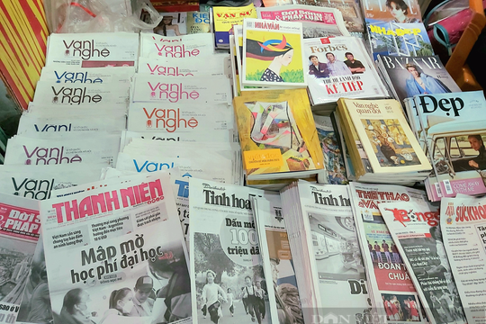 Thành ủy Thành phố Hồ Chí Minh chỉ đạo khẩn trương sắp xếp báo chí