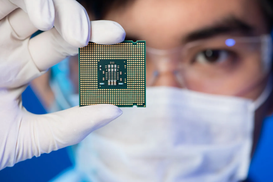 Phát triển ngành công nghiệp bán dẫn: Đột phá từ đâu?