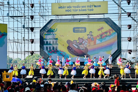 Sôi nổi Ngày hội 'Thiếu nhi Việt Nam – Học tập sáng tạo'